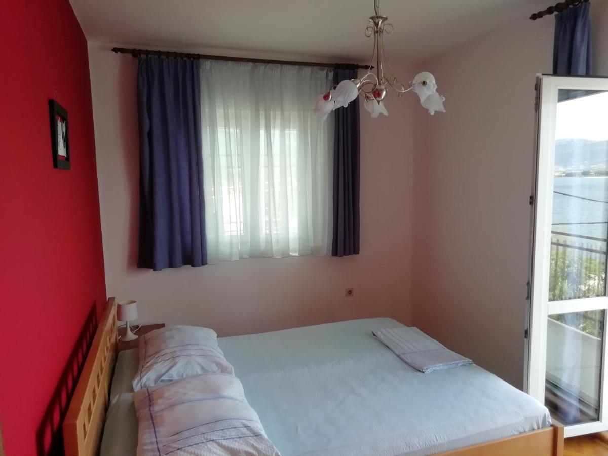 Apartmani Ante โตรกีร์ ภายนอก รูปภาพ