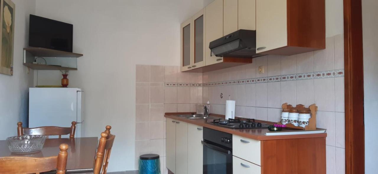 Apartmani Ante โตรกีร์ ภายนอก รูปภาพ