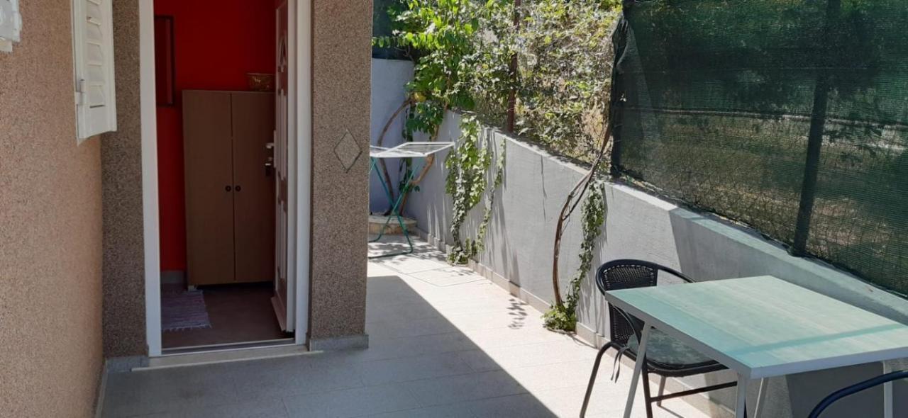 Apartmani Ante โตรกีร์ ภายนอก รูปภาพ