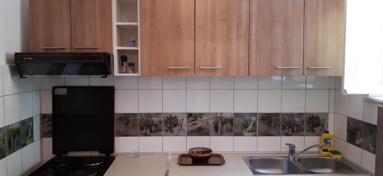 Apartmani Ante โตรกีร์ ภายนอก รูปภาพ