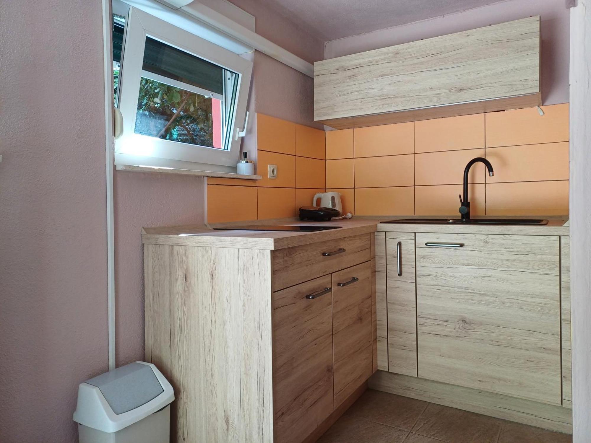 Apartmani Ante โตรกีร์ ภายนอก รูปภาพ