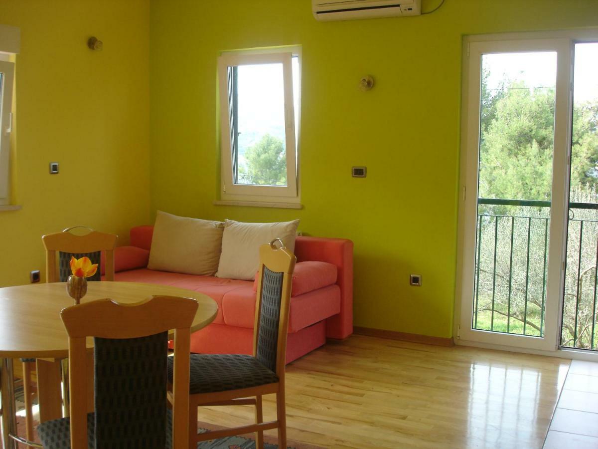 Apartmani Ante โตรกีร์ ภายนอก รูปภาพ
