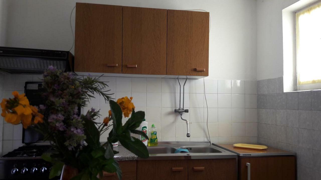 Apartmani Ante โตรกีร์ ภายนอก รูปภาพ
